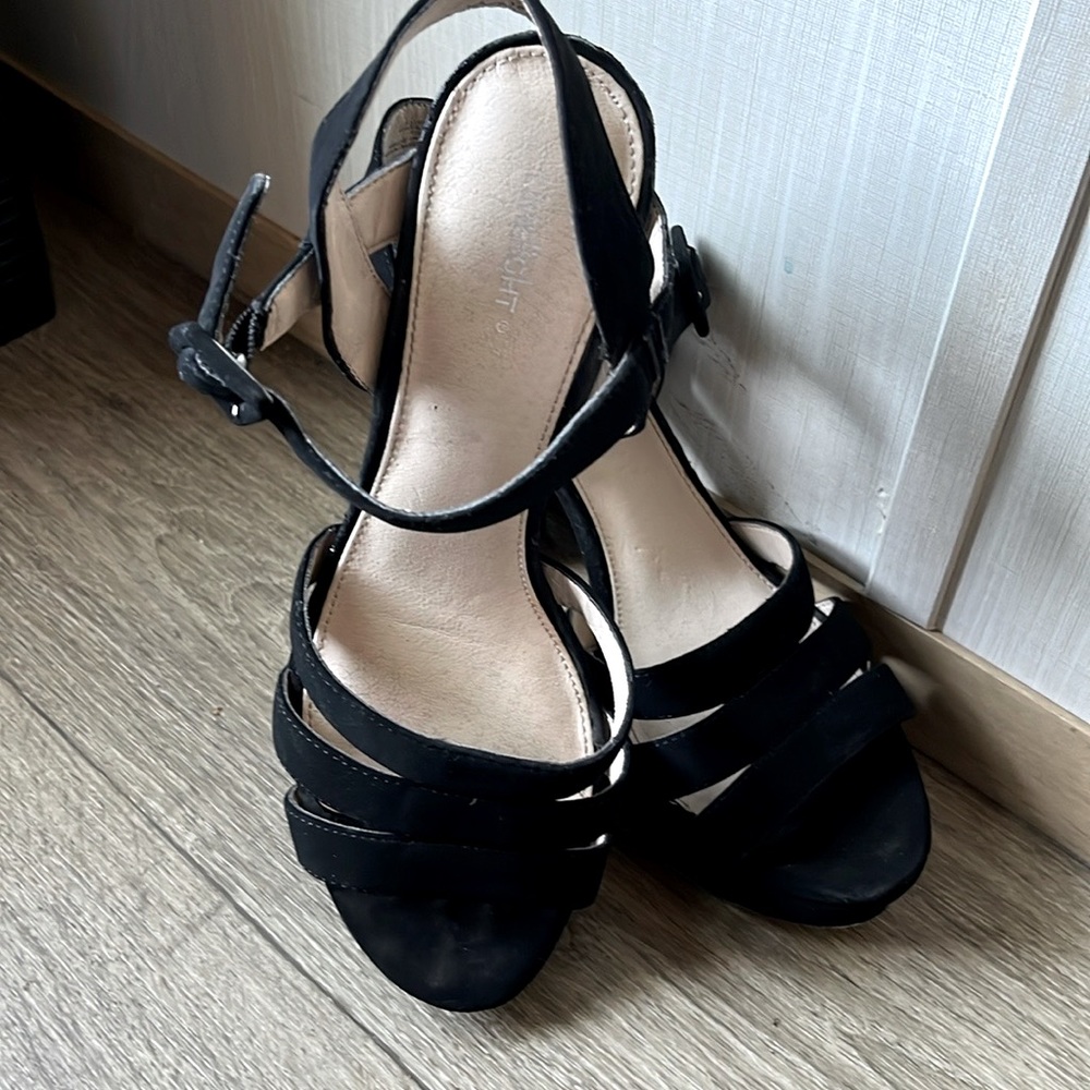 Black Blocked Heels